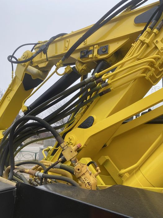 Погрузчик -экскаватор