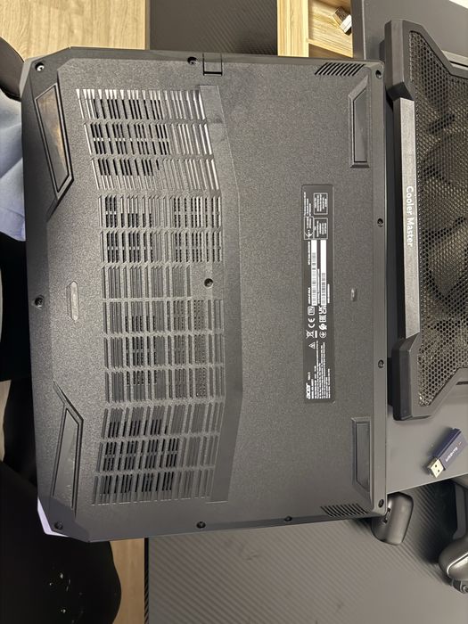 acer nitro an 515-47 ou troco em macbook pro M1234