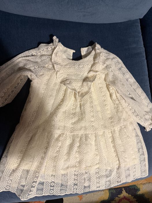 Sukienka zara 104, koronkowa, ażurowa ecru