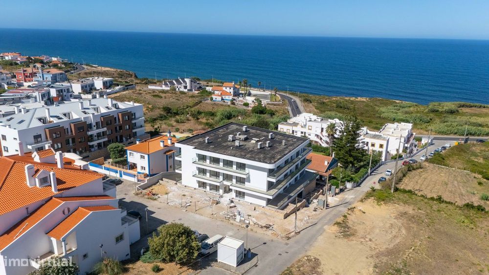 T2 Ericeira a 700m da praia com vista mar