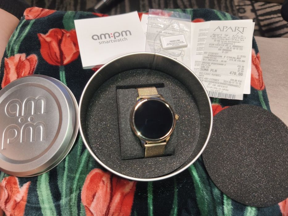 AM:PM Smartwatch