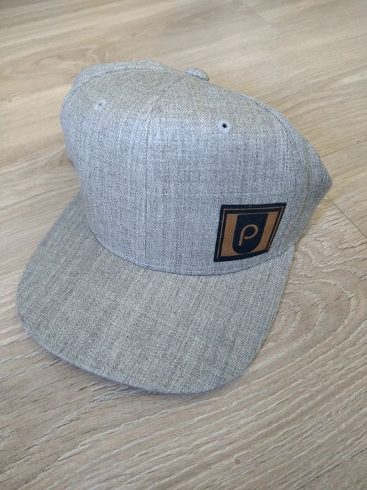 Czapka z daszkiem Cap/1 szt