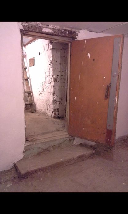 Аренда.. Оренда гаража. Продаж. Центр .Вул.Залозецького. Буковинська.