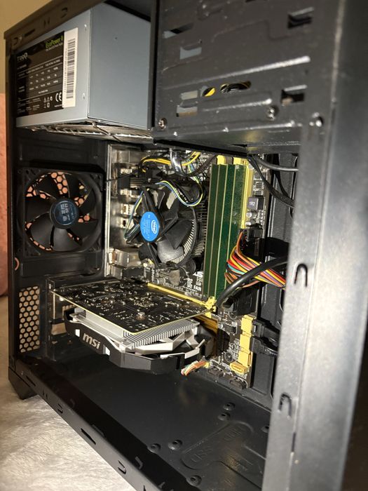 Computador torre
