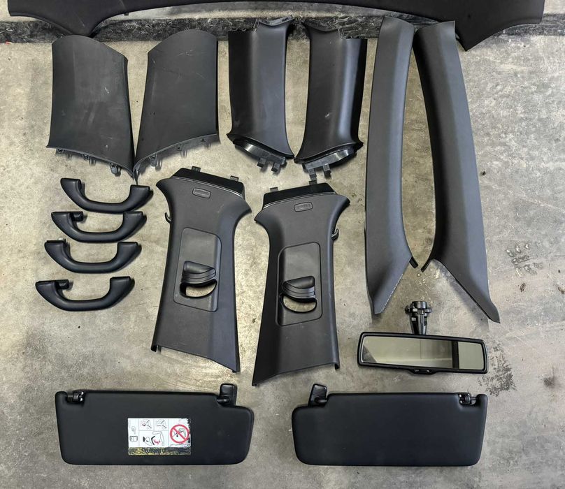 Чорна стеля чорний потолок Skoda Octavia A7 універсал Октавія а7 RS