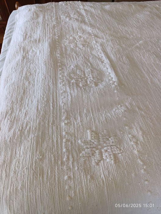 Colcha muito antiga antiga