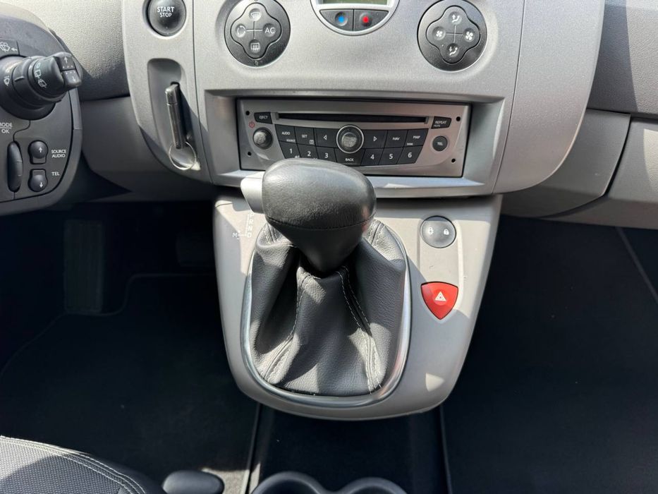Продам Renault Scenic 2009г. 1.6 бензин, автомат. Обмен, Лизинг