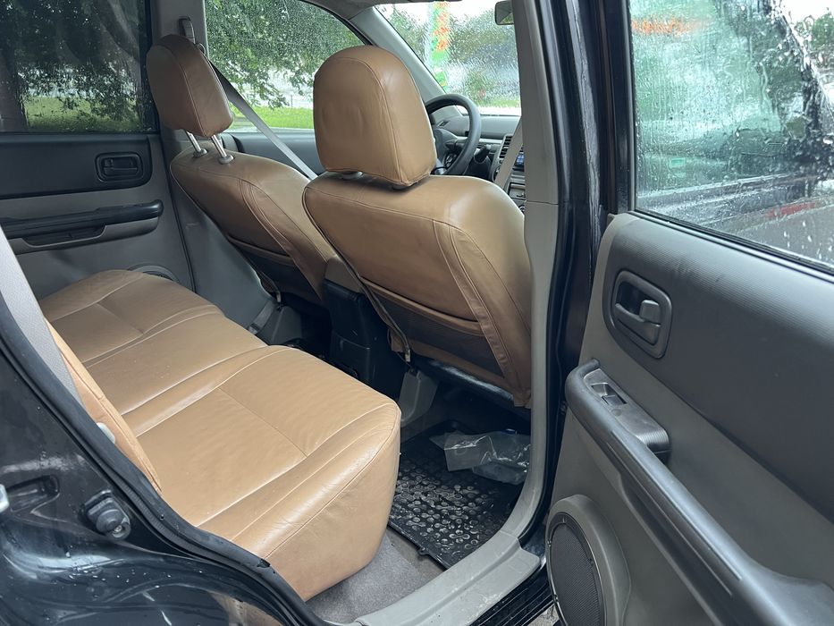 Продам Nissan X-Trail 2.2дизель в хорошем состоянии