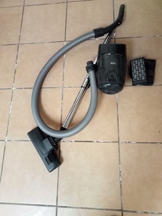 Acessórios para aspirador marca AEG.