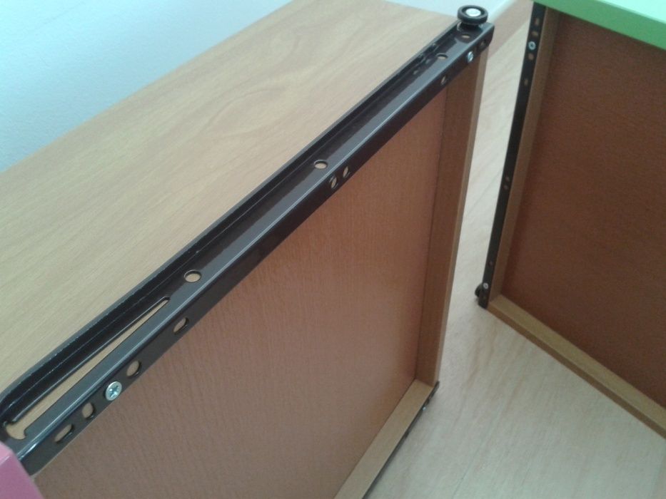 Cabeceira e gavetas Lourini Kids