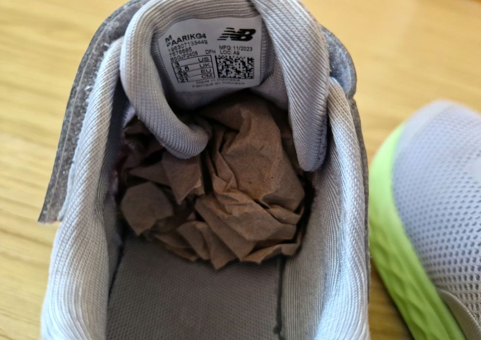 Кросівки для дівчинки New Balance 35 розмір (стелька 22.5см) Original