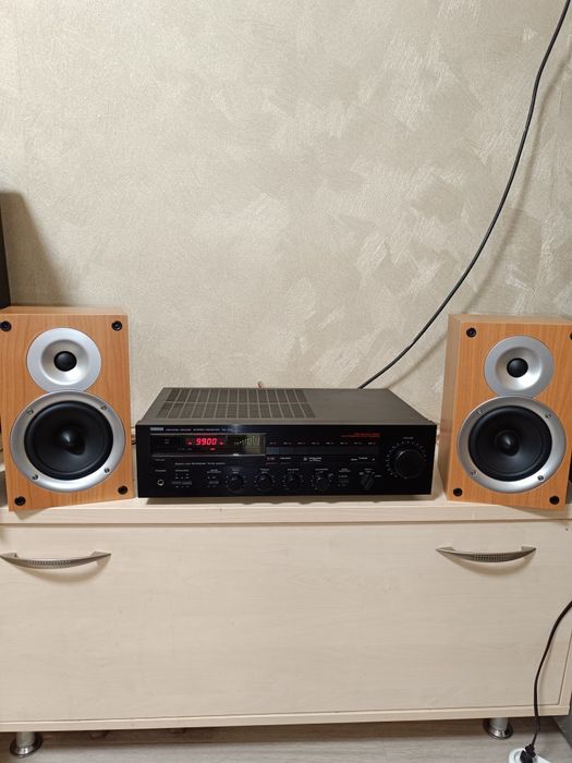 ресивер YAMAHA RX-300 без акустики