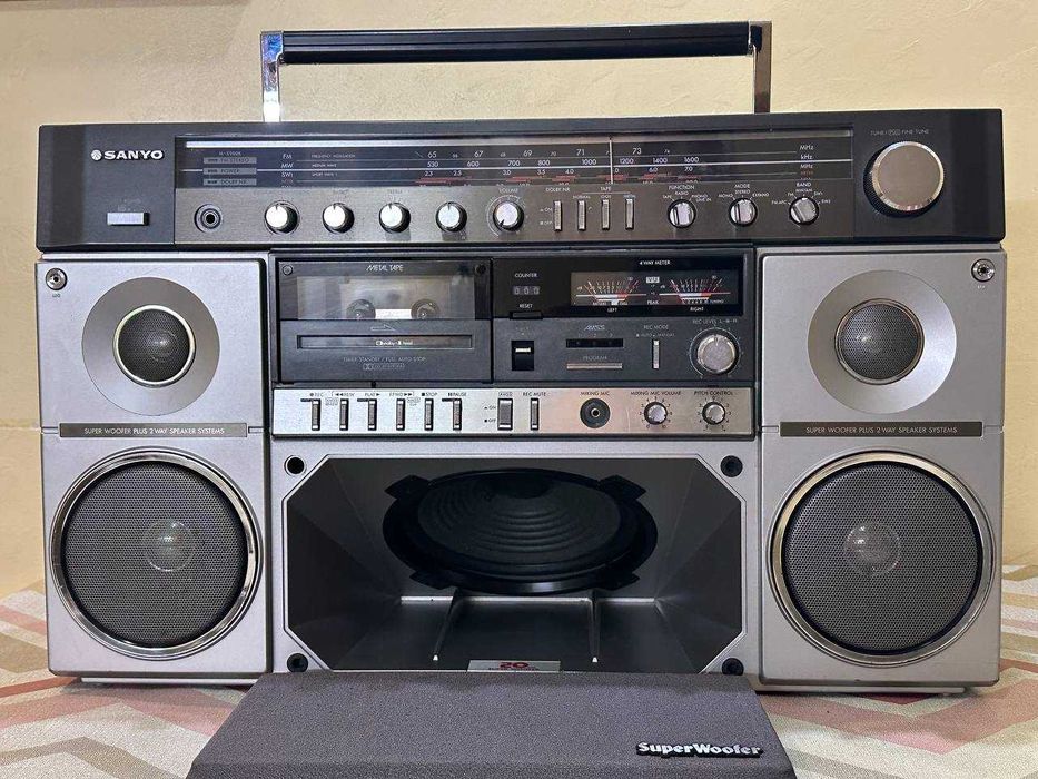 Магнитофон Sanyo M-X960K