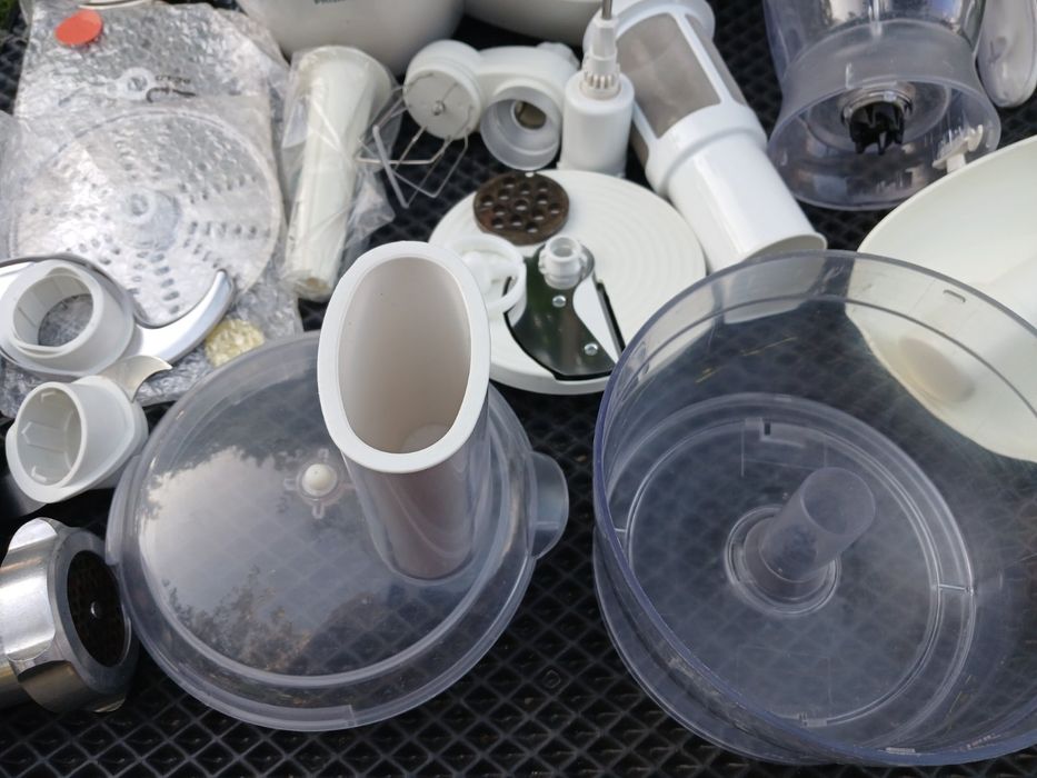 Кухонний комбайн Philips hr7766 по запчастинах