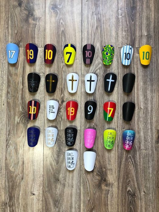 Футбольні міні щітки