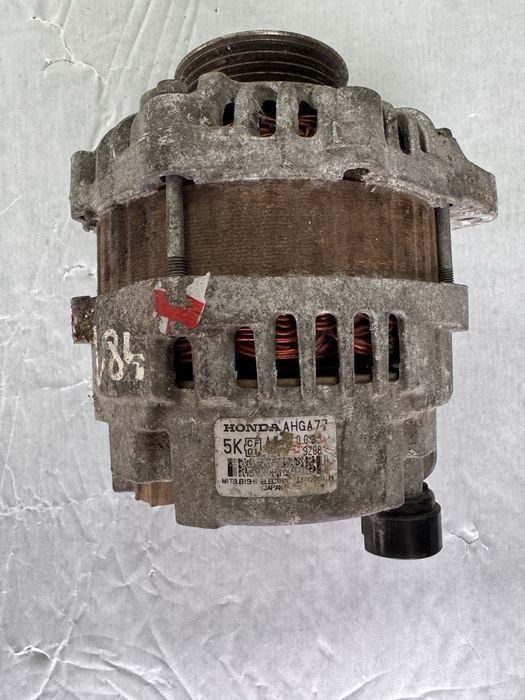 Продам генератор Honda Jazz 1.4 2008-2011