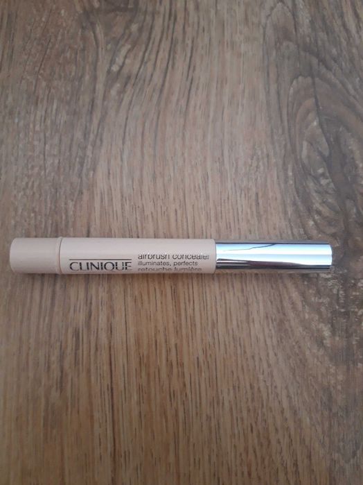 Clinique airbrush concealer 04 neutral fair 1,5 ml