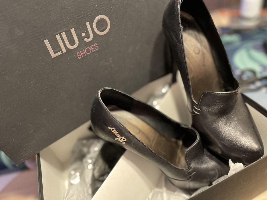 Szpilki Liu Jo rozm 37 skóra