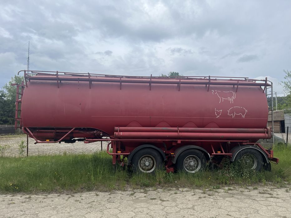 Zbiornik naczepa , towary sypkie
