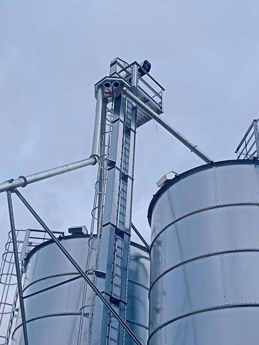 Przenośnik podajnik kubełkowy PTK50 18m KBKS  do silosów zbiorników