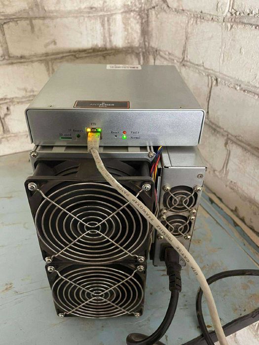 Asic-майнер Bitmain Antminer DR5 35 Th/s 1800 Вт с БП