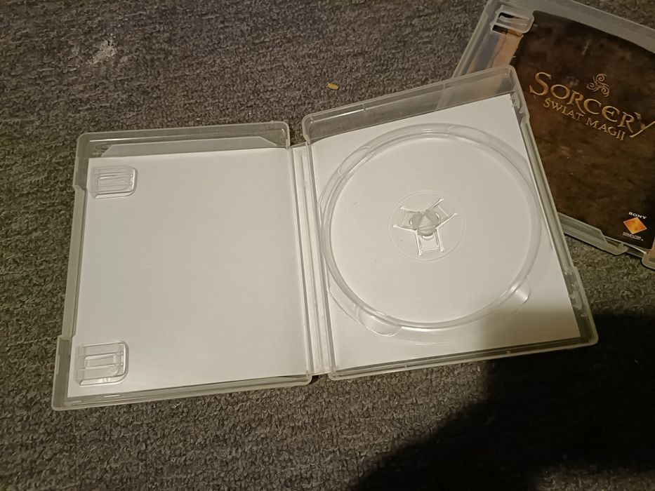 Pudełko i gra PS3 na PlayStation