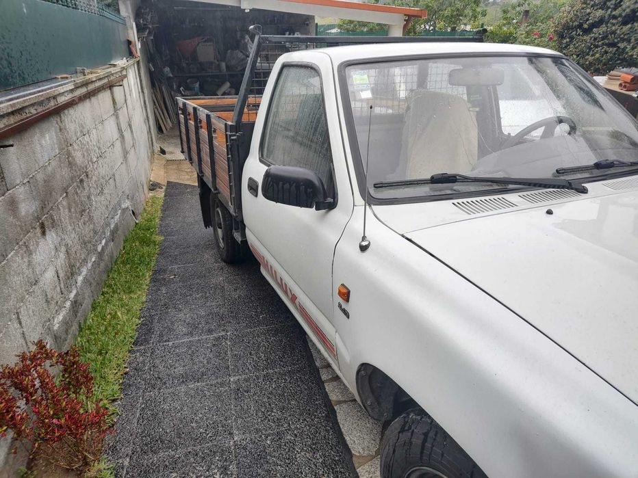 Toyota Hilux resistente