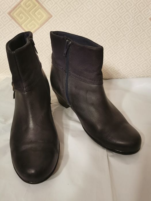 Botki damskie Clarks
