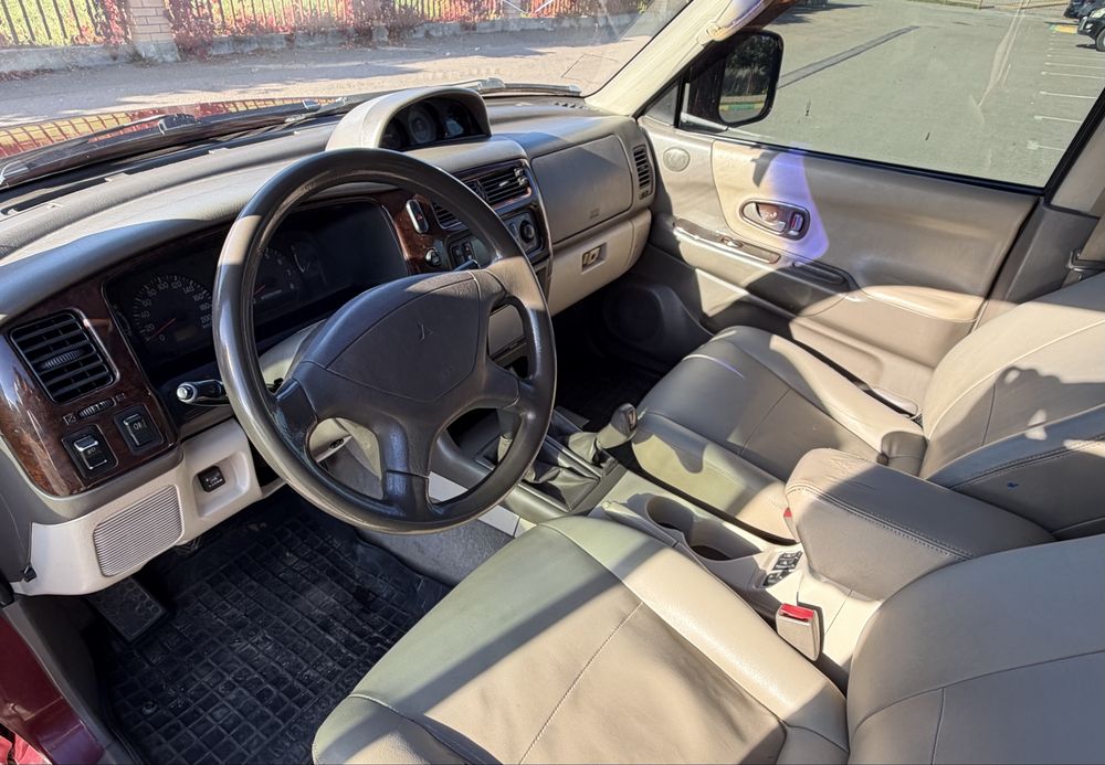 Продам Mitsubishi Pajero Sport 2005 3.0 газ/бензин рідний пробіг гарний стан!