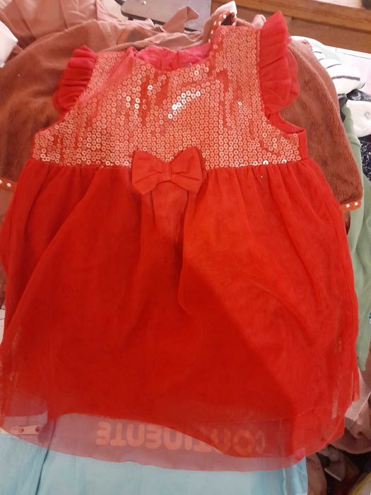 2 vestidos  poco uso