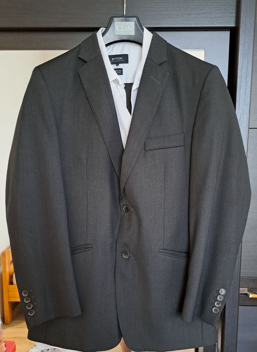 Garnitur młodzieżowy 176/100/88