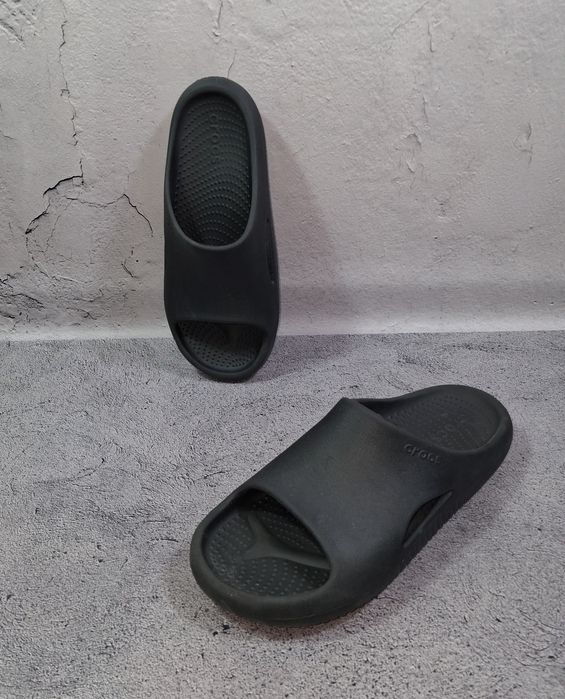 Тапки Crocs Mellow Recovery шлепанцы унисекс сланцы Jibbitz Clog