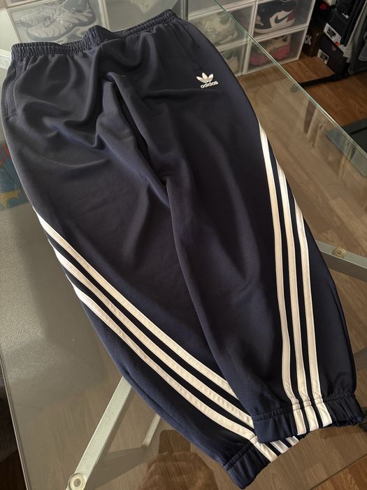 Adidas 3 stripes calças edição limitada