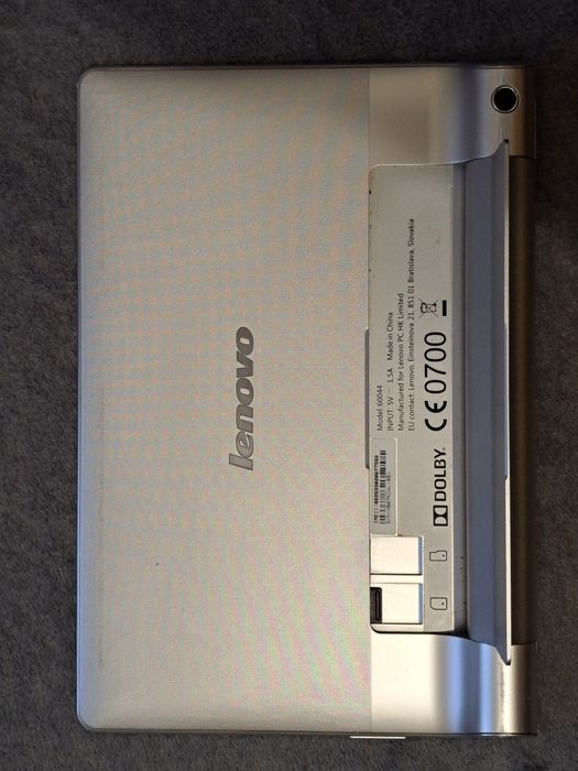 Tablet Lenovo Yoga model B6000-H