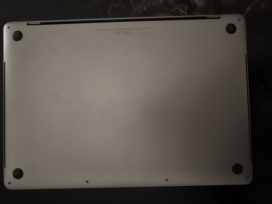 Macbook Pro 15-inch, 2016