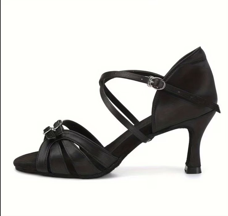 Туфлі для танців жіночі Латина сатин оригінальна модель 35р