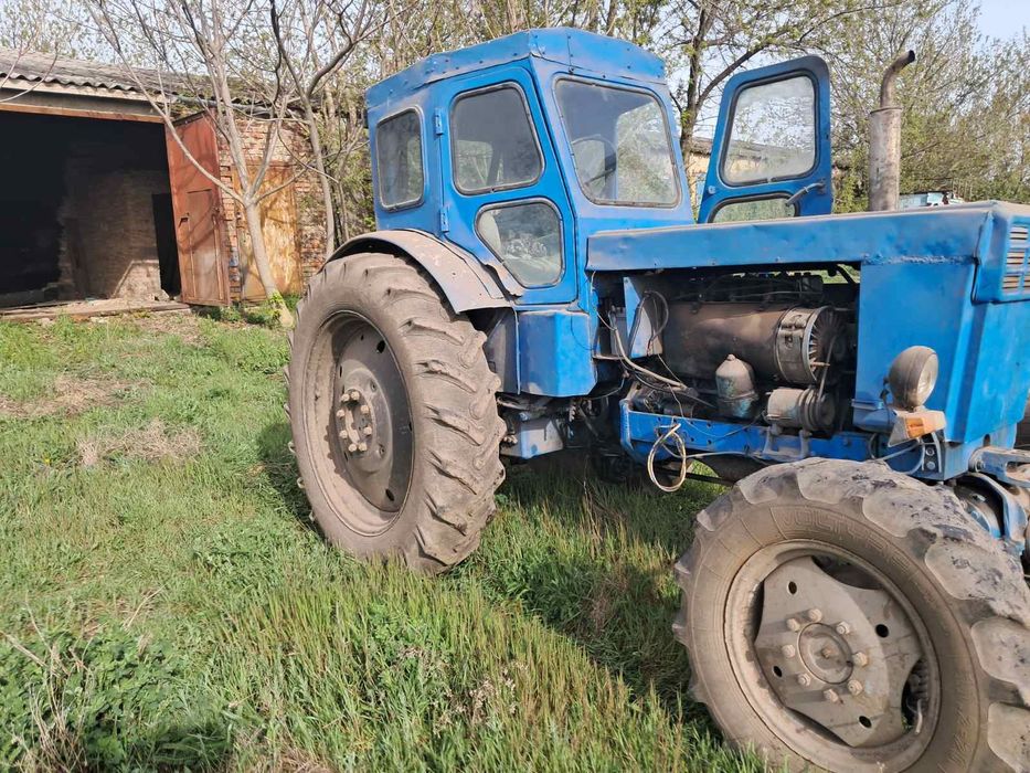 Трактор Т-4 АМ, ЛТЗ, ХТЗ, з переднім мостом, з документами 1989 р.в