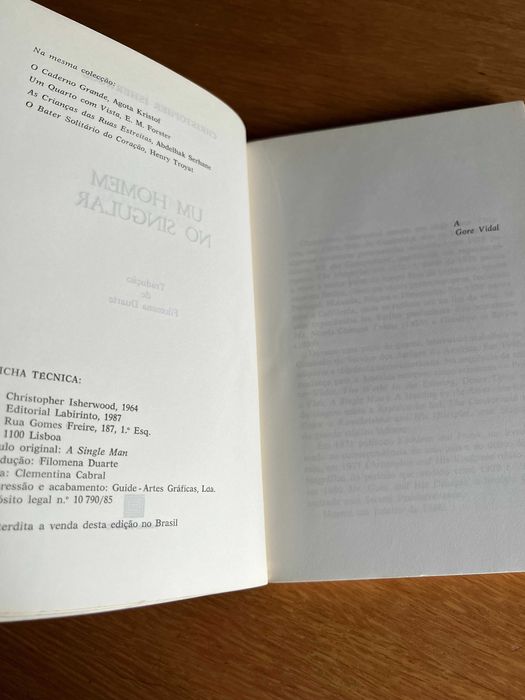 Um Homem no Singular      ISHERWOOD