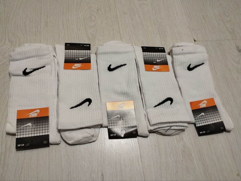 Skarpety Socks Nike ( 38-41/41-44) cena za 10 par