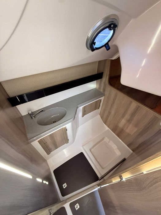 Maxus 28 „K2” rok 2018 – ogrzewanie, lodówka, boiler, szprycbuda | Gotowy do pływania
