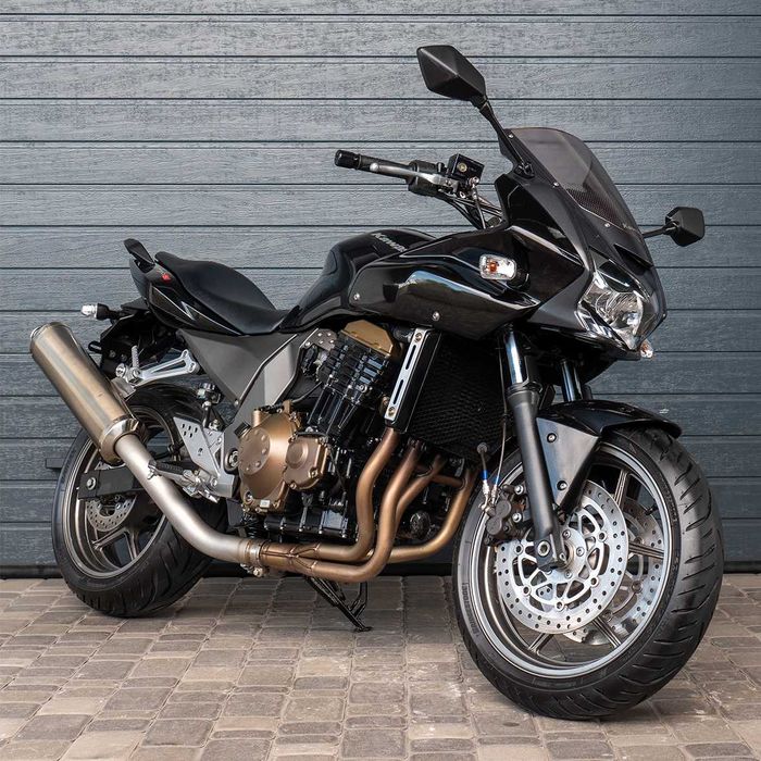 Продам мотоцикл Kawasaki Z750S (1854)