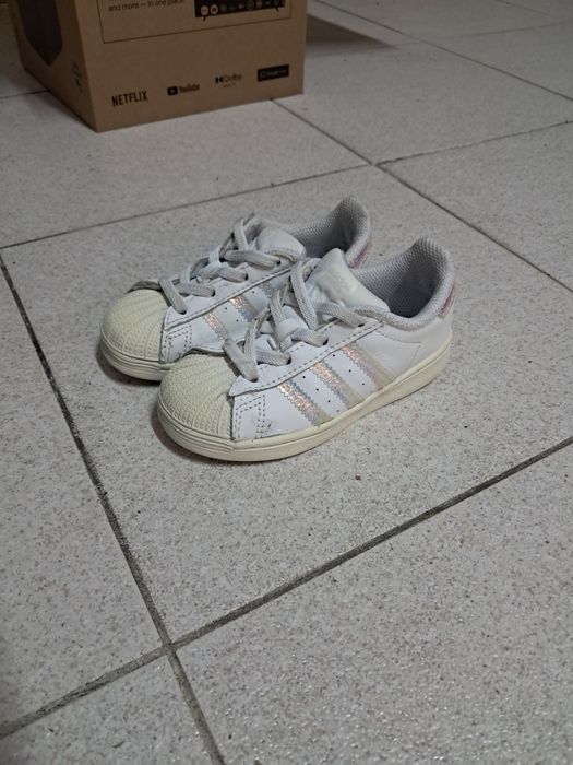 Sapatilhas adidas tamanho 25