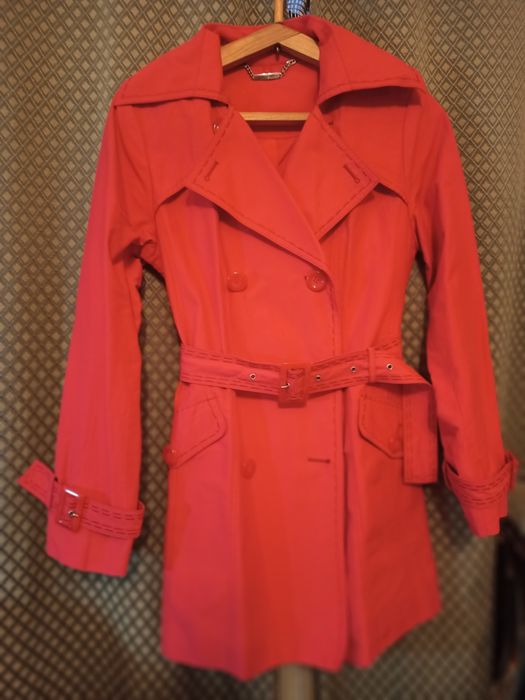 Плащ жіночий 46-48 р.