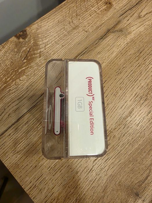 Ipod Shuffle red edição limitada 1GB