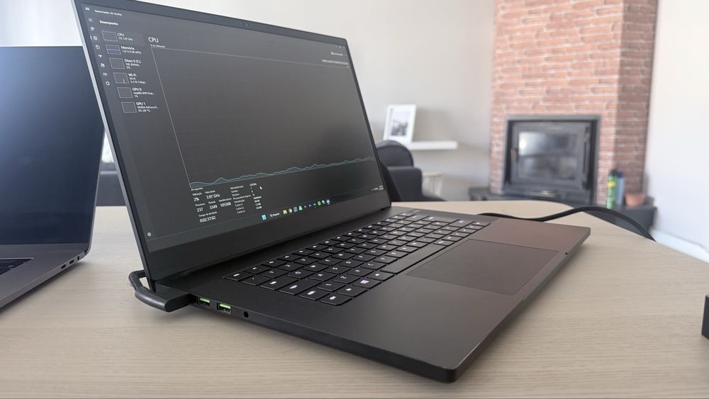 Portatil Razer Blade 15pol  i7 8ª geracao  16gb ssd wdblack 500gb