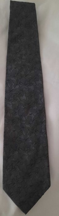 Gravatas diversas marcas