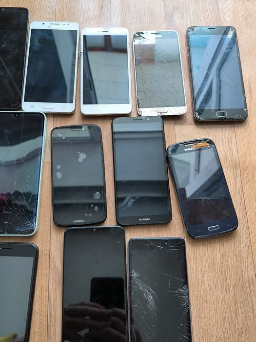 Лот телефонів iPhone, Samsung, Huawei, Xiaomi. Ціна за все!