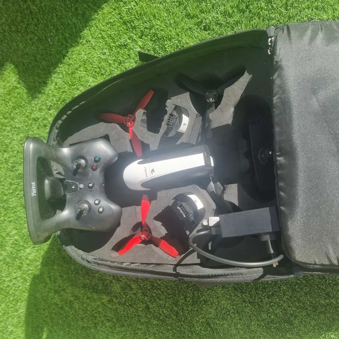Parrot Bebop 2 Drone, 3 Batteries, Remote Controller, Transport Backpack64750655109379121