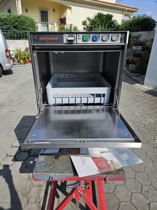 Vendo máquina loiça industrial