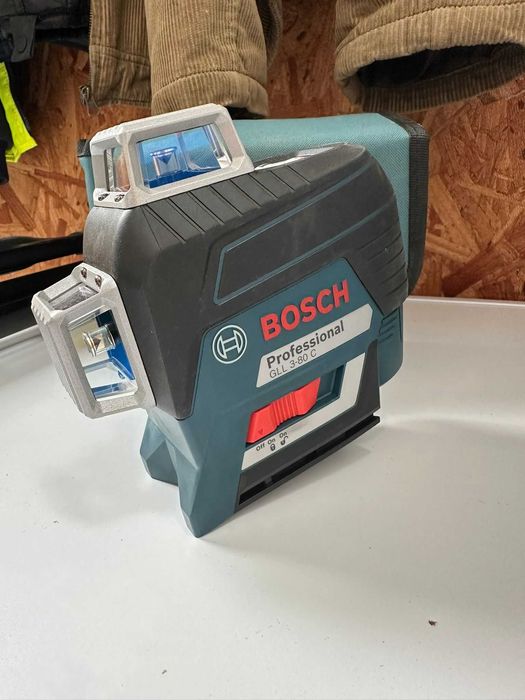 Nível laser de linhas GLL 3-80C